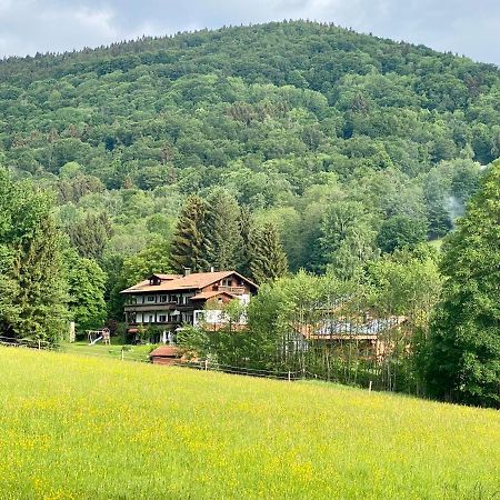 Huettenflair Im Gut Sonnenwald Schöllnach 外观 照片